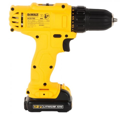Дрель аккумуляторная DeWalt DCD 700 C2