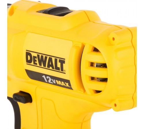 Дрель аккумуляторная DeWalt DCD 700 C2