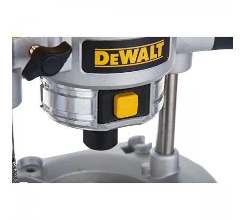 Фрезер DeWalt D 26204K