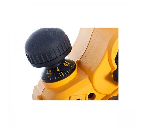 Рубанок Dewalt D26500
