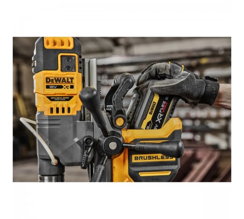 Аккумуляторная батарея DeWalt DCB 547G-XJ