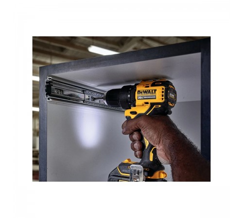 Дрель аккумуляторная DeWalt DCD 708 D2T-QW