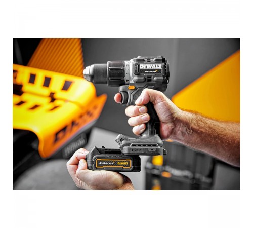 Дрель аккумуляторная DeWalt DCD85ME2GT-QW