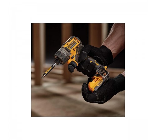 Шуруповерт аккумуляторный DeWalt DCF 601 D2