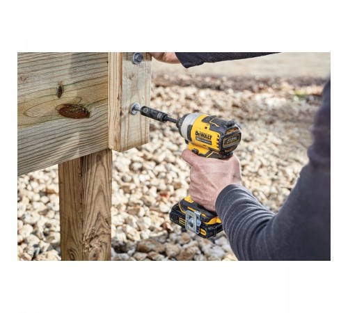 Шуруповерт аккумуляторный DeWalt DCF 809D2T