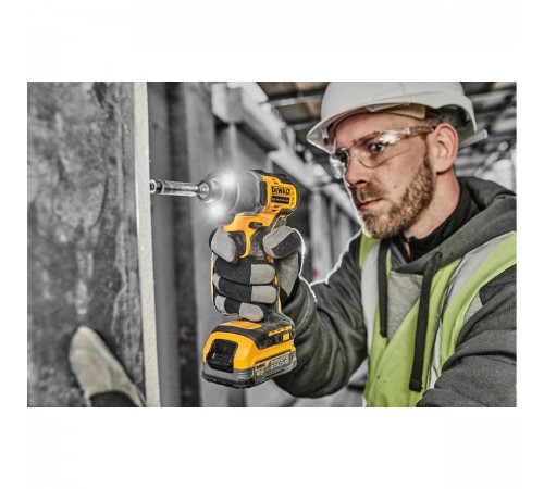 Шуруповерт аккумуляторный импульсный DeWalt DCF 840 N