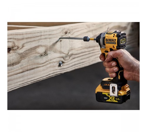 Шуруповерт аккумуляторный DeWalt DCF 850E1T