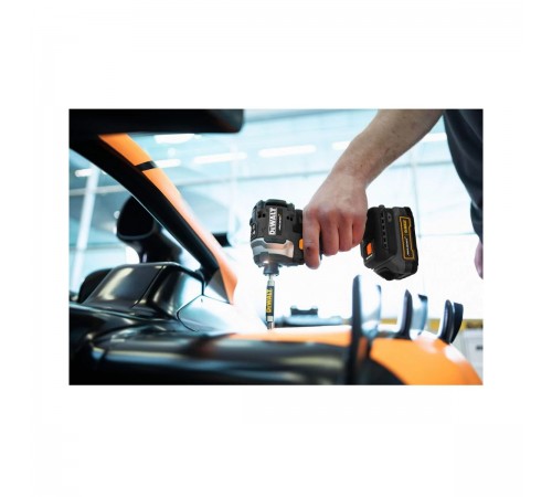 Шуруповерт аккумуляторный DeWalt DCF85ME2GT-QW