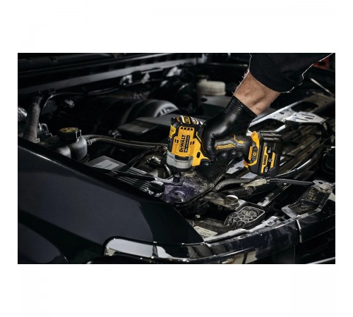 Гайковерт аккумуляторный DeWalt DCF 901P1G