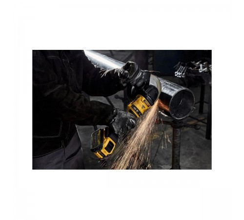 УШМ DeWalt DCG 440 N