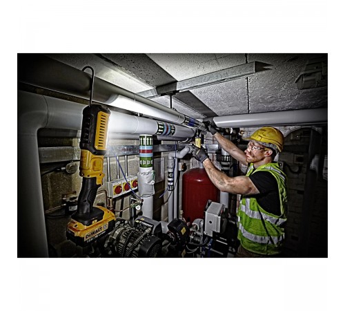 Фонарь DeWalt DCL 050-XJ