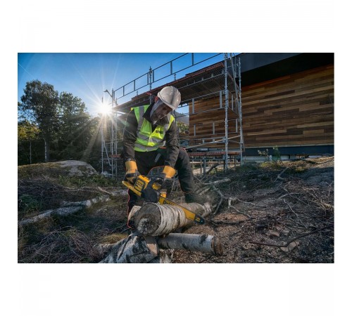 Пила цепная DeWalt DCM 575 N