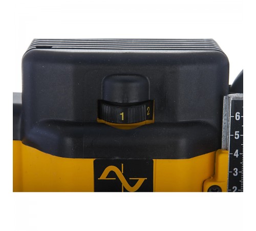 Фрезер DeWalt DW 625E
