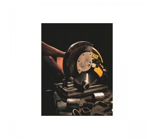 Пила монтажная DEWALT DW 872