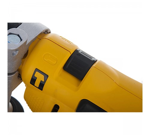 Дрель ударная  DeWalt DWD 024S