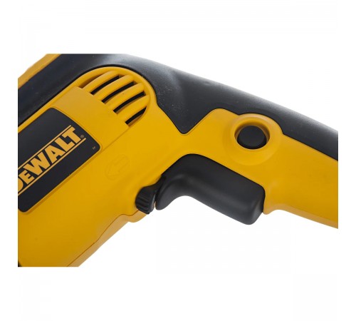 Дрель ударная  DeWalt DWD 024S