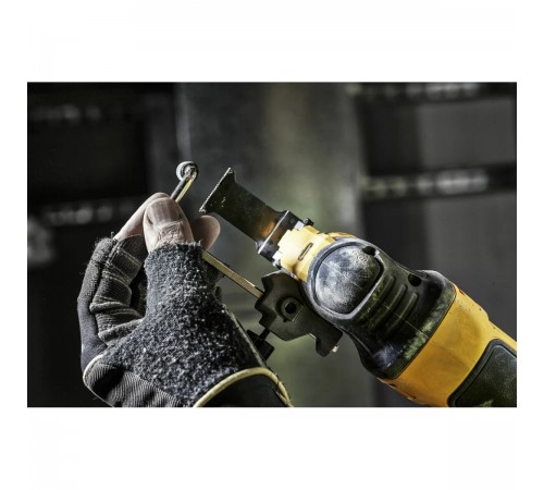 Мультитул DeWalt DWE 315 KT