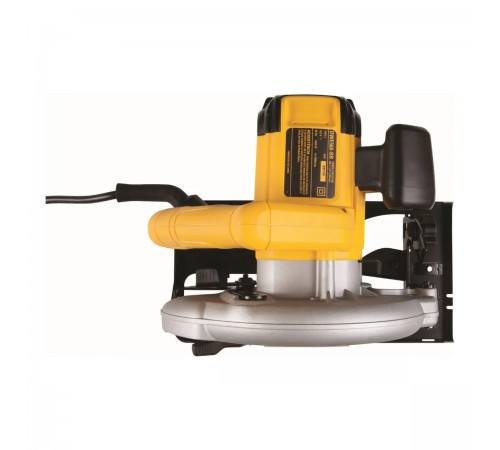 Циркулярная пила DeWalt DWE 560