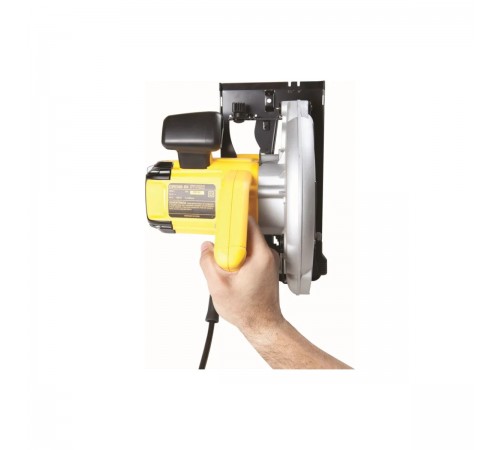 Циркулярная пила DeWalt DWE 560