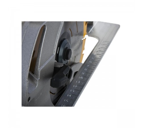 Пила циркулярная DeWalt DWE 575