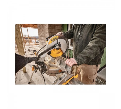 Пила торцовочная DEWALT DWS 715