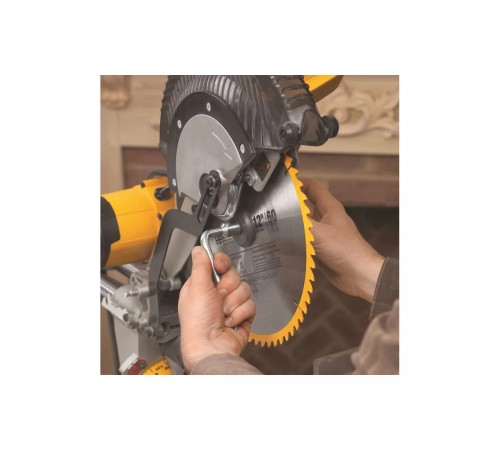 Пила торцовочная DEWALT DWS 780