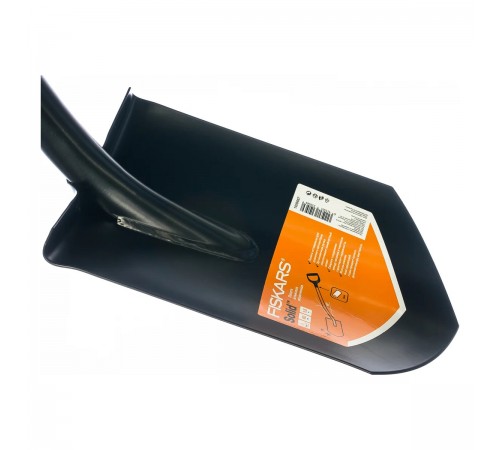 1026667 Лопата Fiskars штыковая укороченная Solid