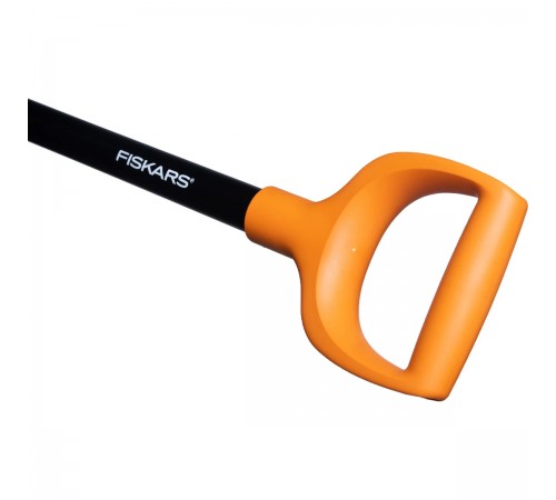 1026686 Лопата Fiskars садовая штыковая Solid