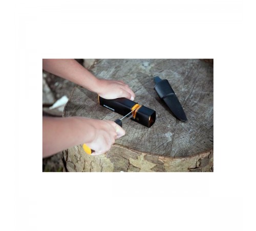 120740 Точилка Fiskars для топоров и ножей Xsharp