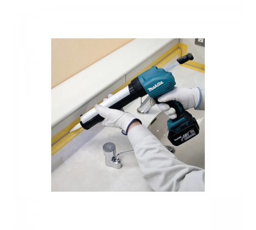 Пистолет для герметика аккумуляторный Makita DCG180Z