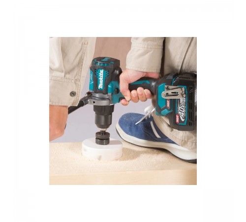 Дрель-шуруповерт Makita DF001GD201