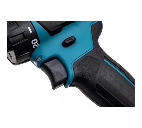 Дрель-шуруповерт аккумуляторная Makita DF032DWME