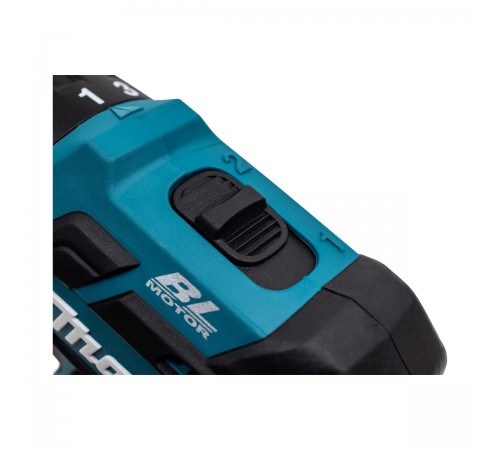 Дрель-шуруповерт аккумуляторная Makita DF032DWME