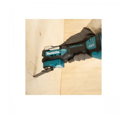 Мультитул Makita DTM52RTJX1