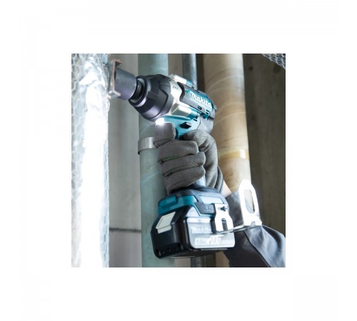 Гайковерт аккумуляторный Makita DTW700Z