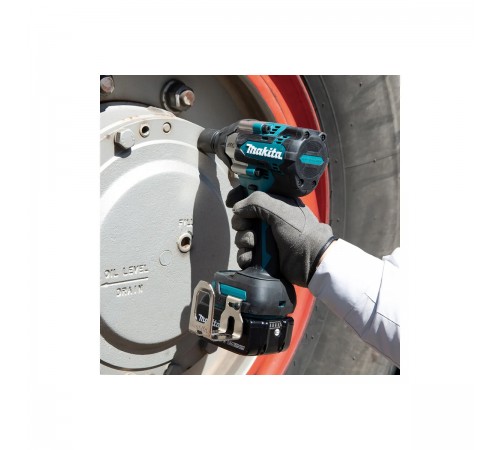 Гайковерт аккумуляторный Makita DTW700Z