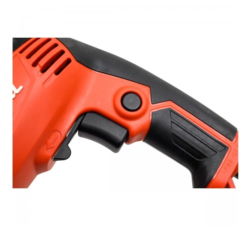 Дрель ударная Makita M8101