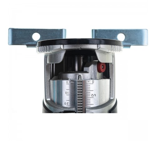 Фрезер Makita RT0700C