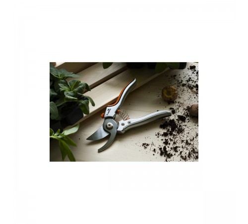 25201-01 Секатор Plantic Light P201 плоскостной