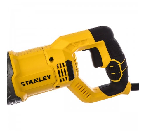 Пила сабельная STANLEY SPT 900