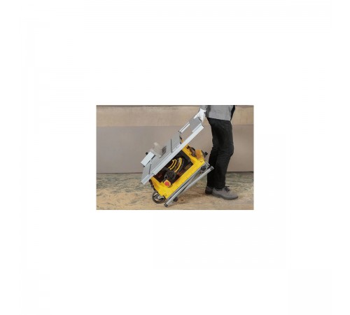 Пила торцовочная STANLEY SST 1800