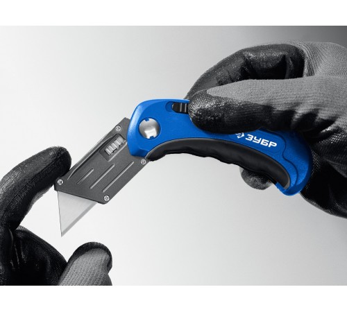 Нож ЗУБР Компакт-А24 складной универсальный с трапециевидным лезвием 09226