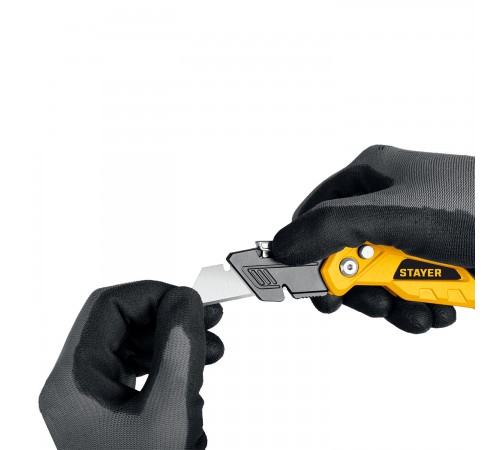 Нож STAYER Hercules-A24, универсальный с трапециевидным лезвием 0946