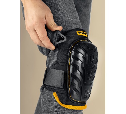 11198 Наколенники STAYER PROFI с гелевым наполнителем и пластиковой накладкой