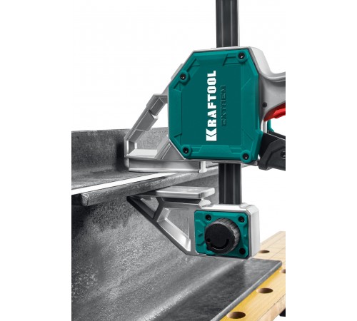 32228-15_z01 Струбцина пистолетная KRAFTOOL EXTREM 150/95мм