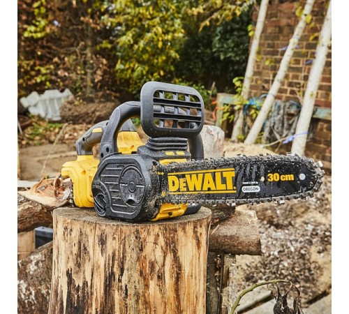 Пила цепная DeWalt DCM 565 N