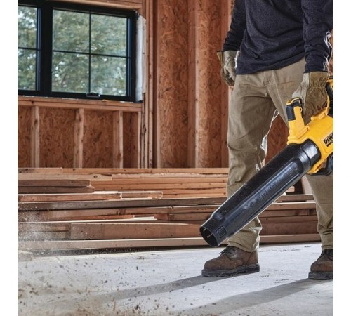 Воздуходувка аккумуляторная DeWalt DCMBL 562 N-XJ