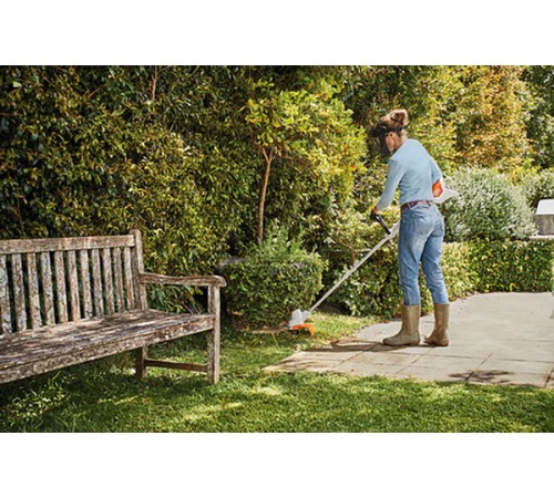 4522-011-5748 Аккумуляторная мотокоса STIHL FSA 57 SET