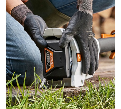 4522-011-5748 Аккумуляторная мотокоса STIHL FSA 57 SET