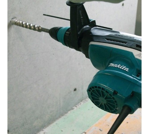 Перфоратор Makita HR5212C
